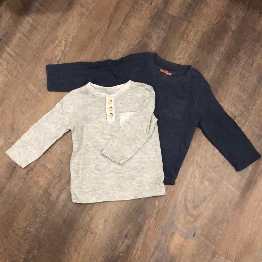 Cat & Jack - Long Sleeve T’s - Set of 2 - 18M